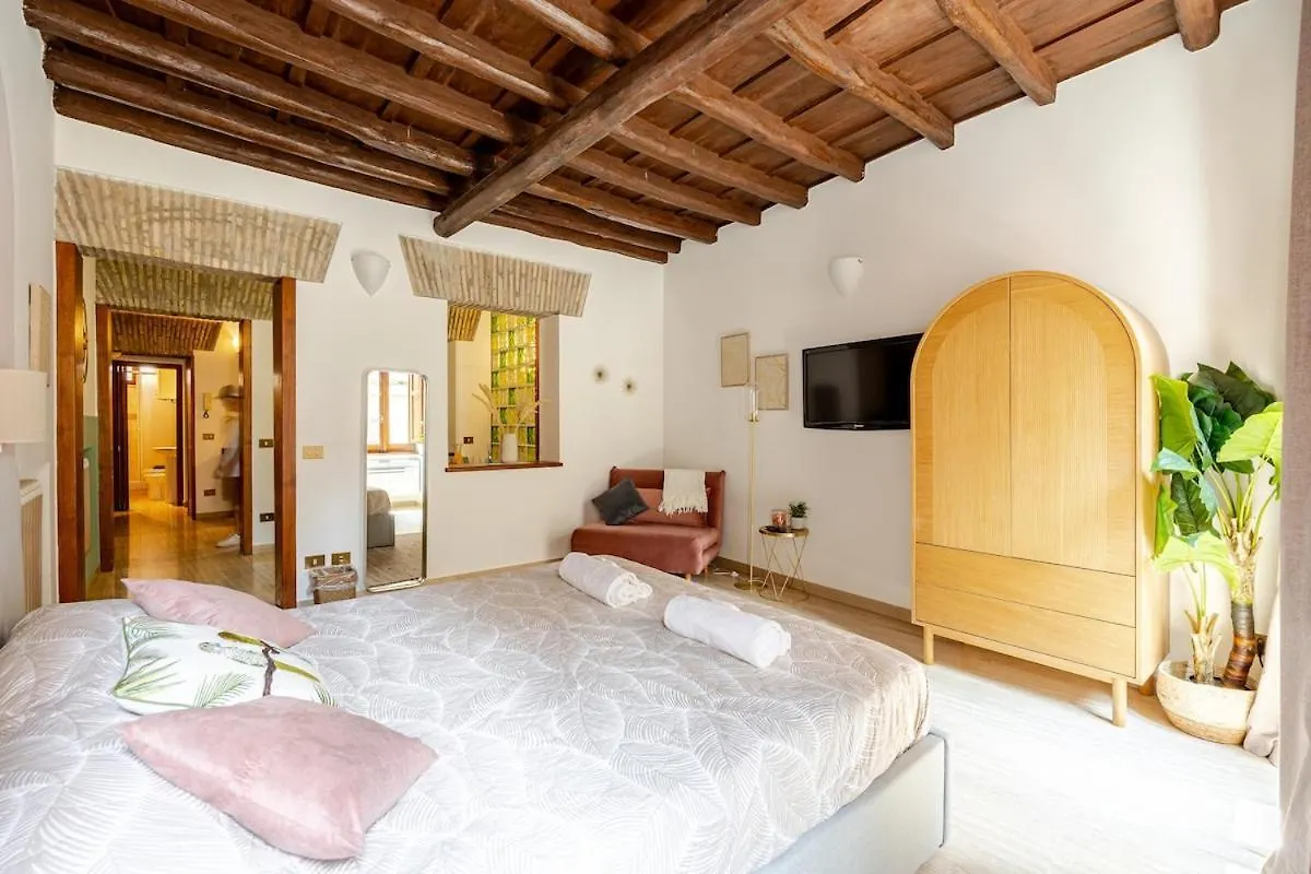 Suite Metro Cavour 200M Coliseum Rome Italy